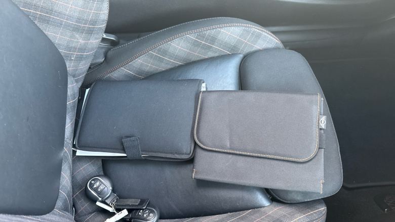 MINI Hatchback 1.5 Cooper Seven 3dr Auto Petrol Hatchback